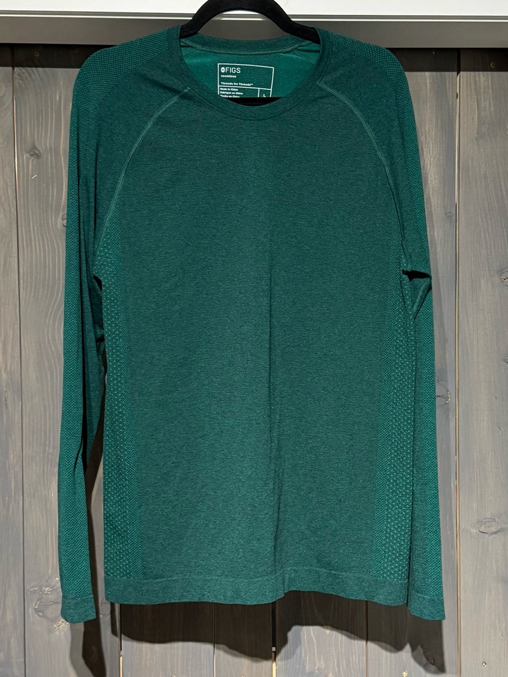 Men’s FIGS Makato Seamless Longsleeve Underscrub